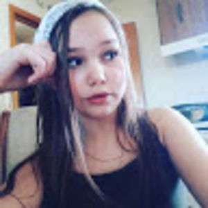 Meet your Posher, Eva